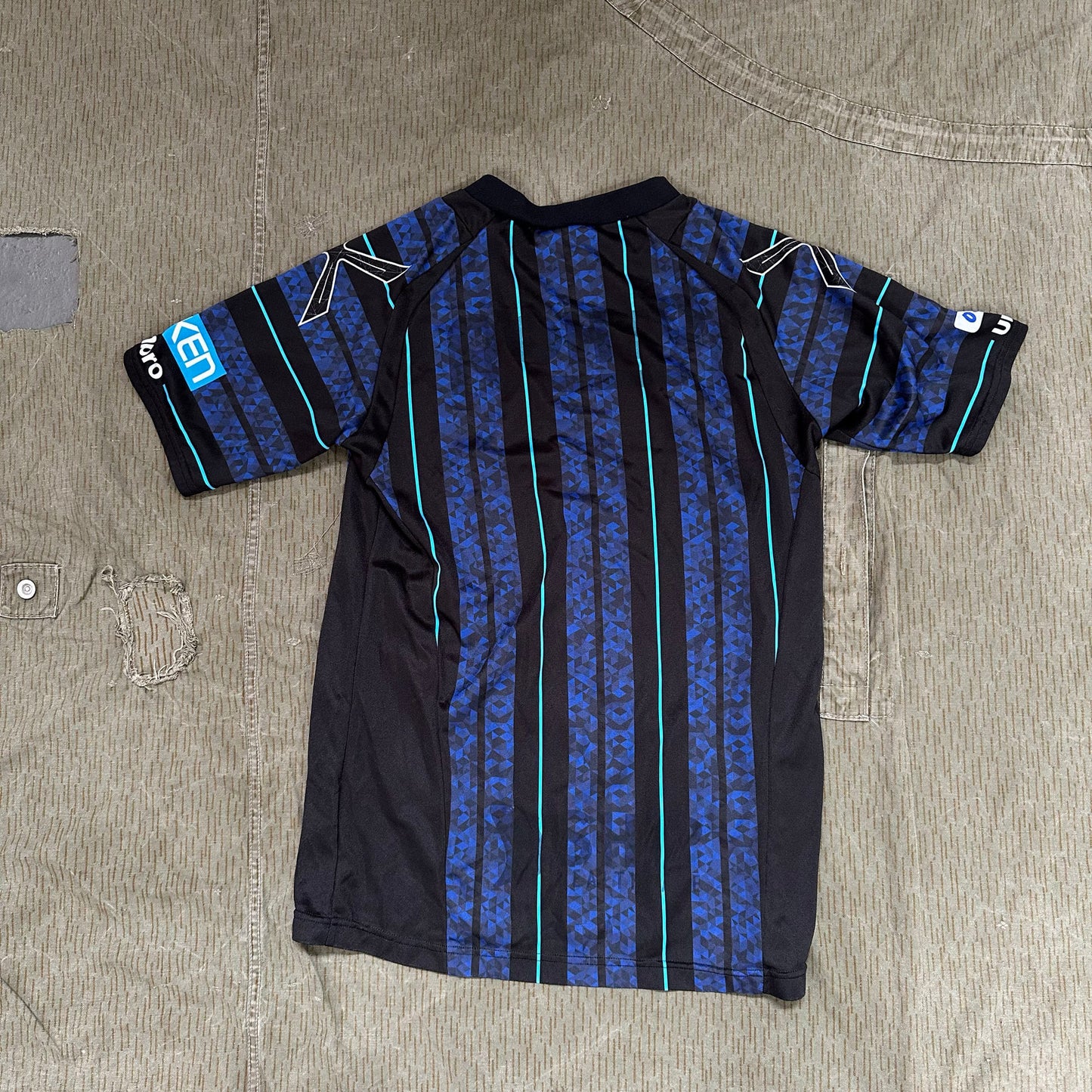 Vintage Umbro Sportswear Jerseys