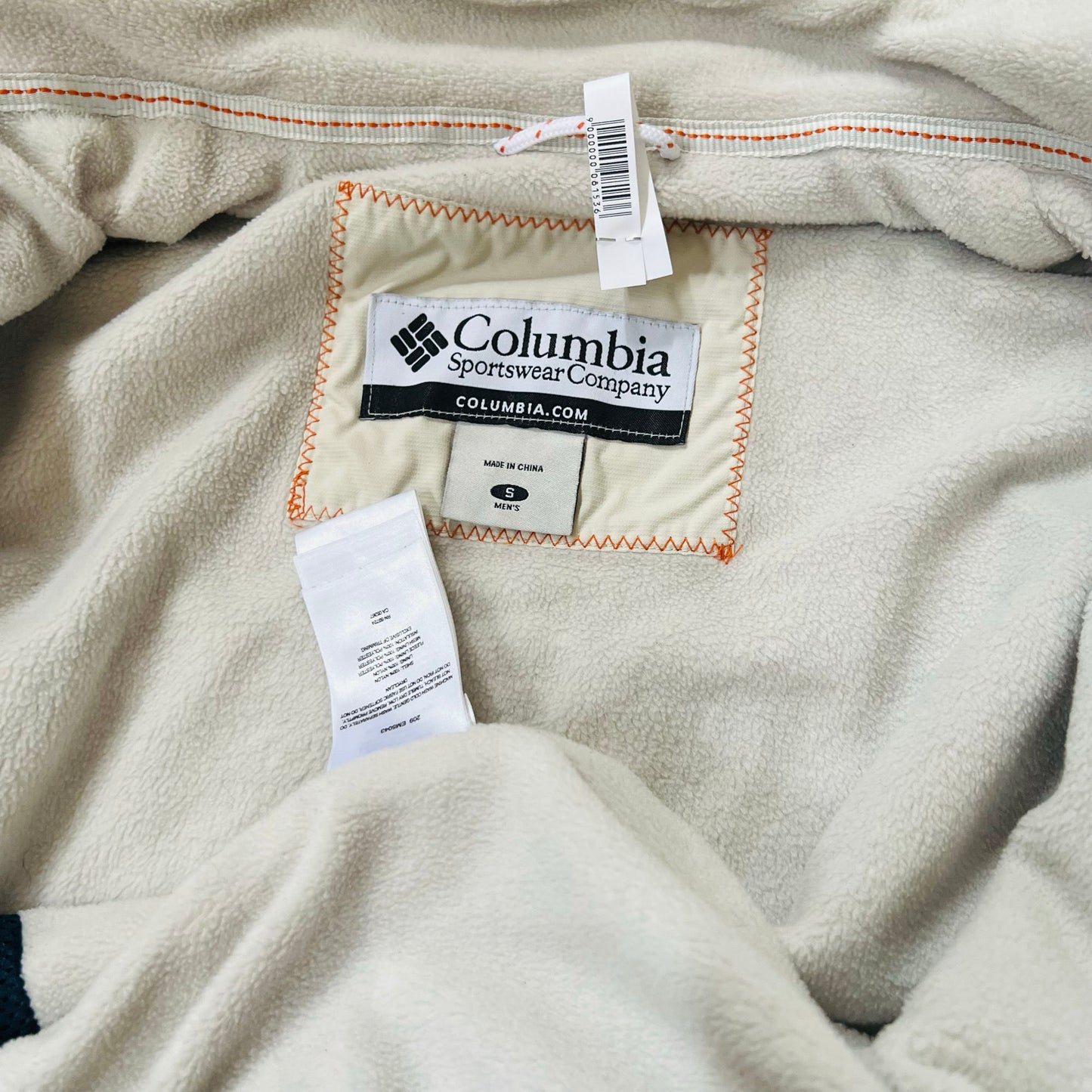 Vintage Columbia Outdoor Hooded Jackets