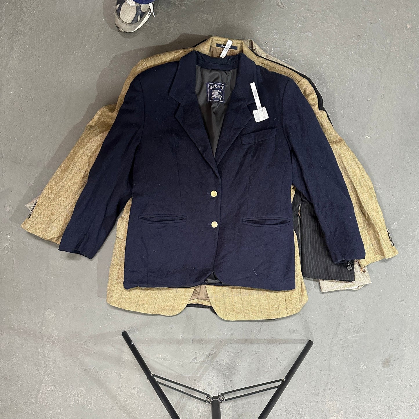 Vintage 70s-90s England Burberry Pre-owned Luxury Suits