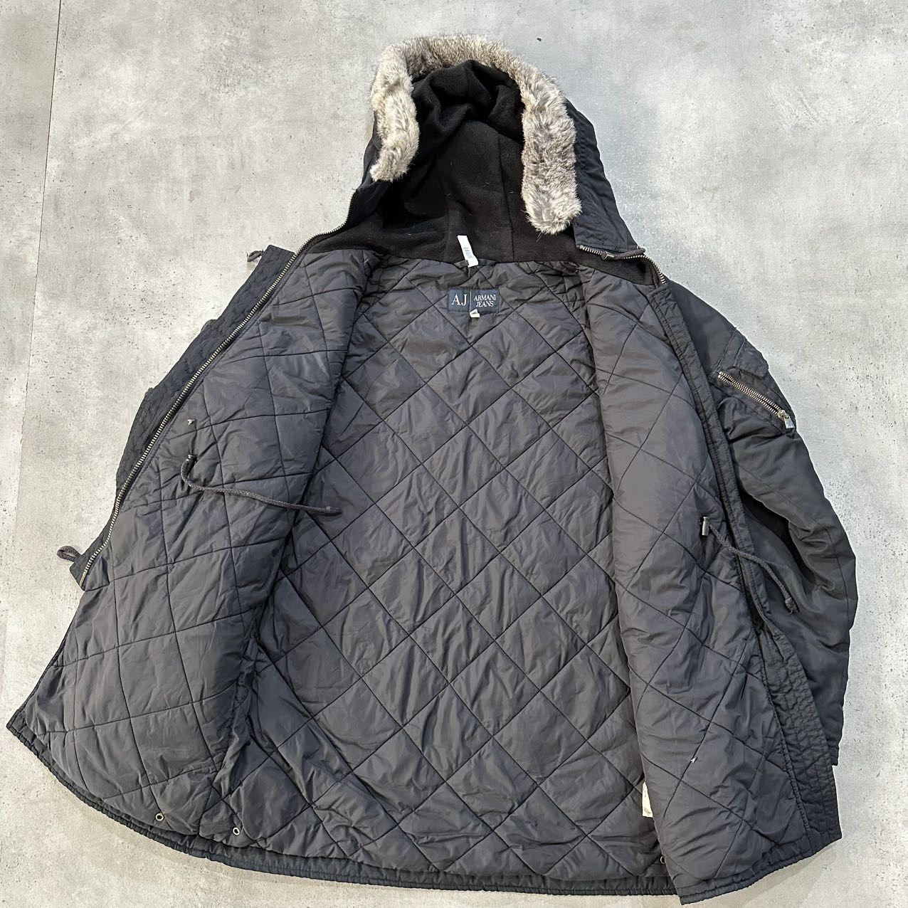 Vintage Armani Pre-owned Luxury Hooded Jackets
