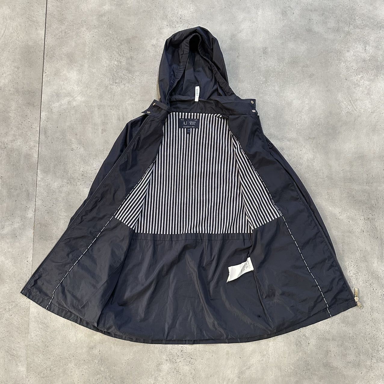 Vintage Armani Pre-owned Luxury Hooded Jackets