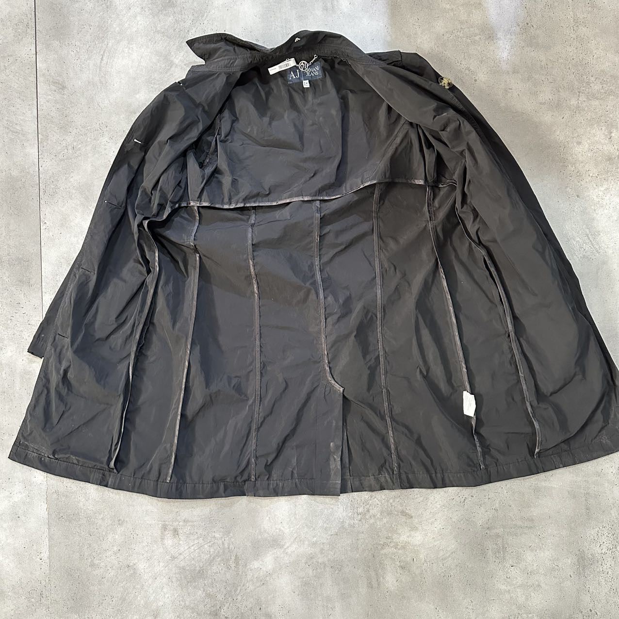 Vintage Armani Pre-owned Luxury Trench Coats