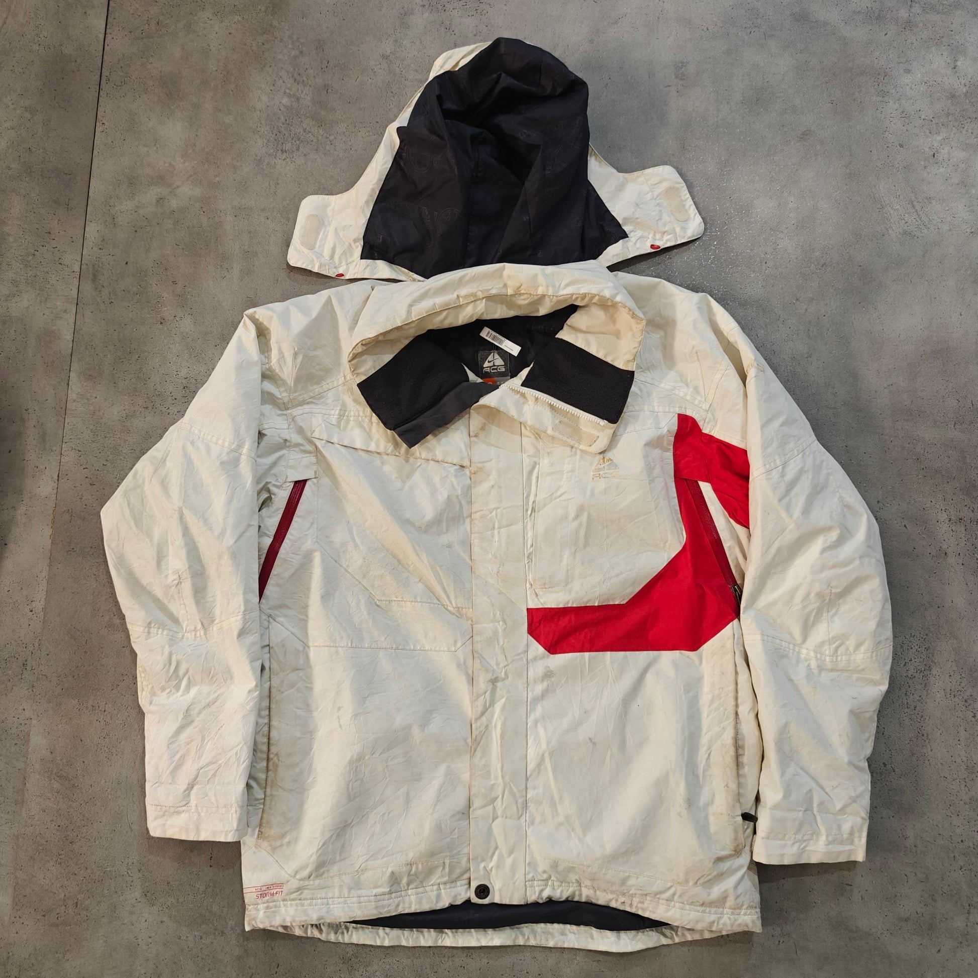 Vintage Tommy Hilfiger Retro Jackets