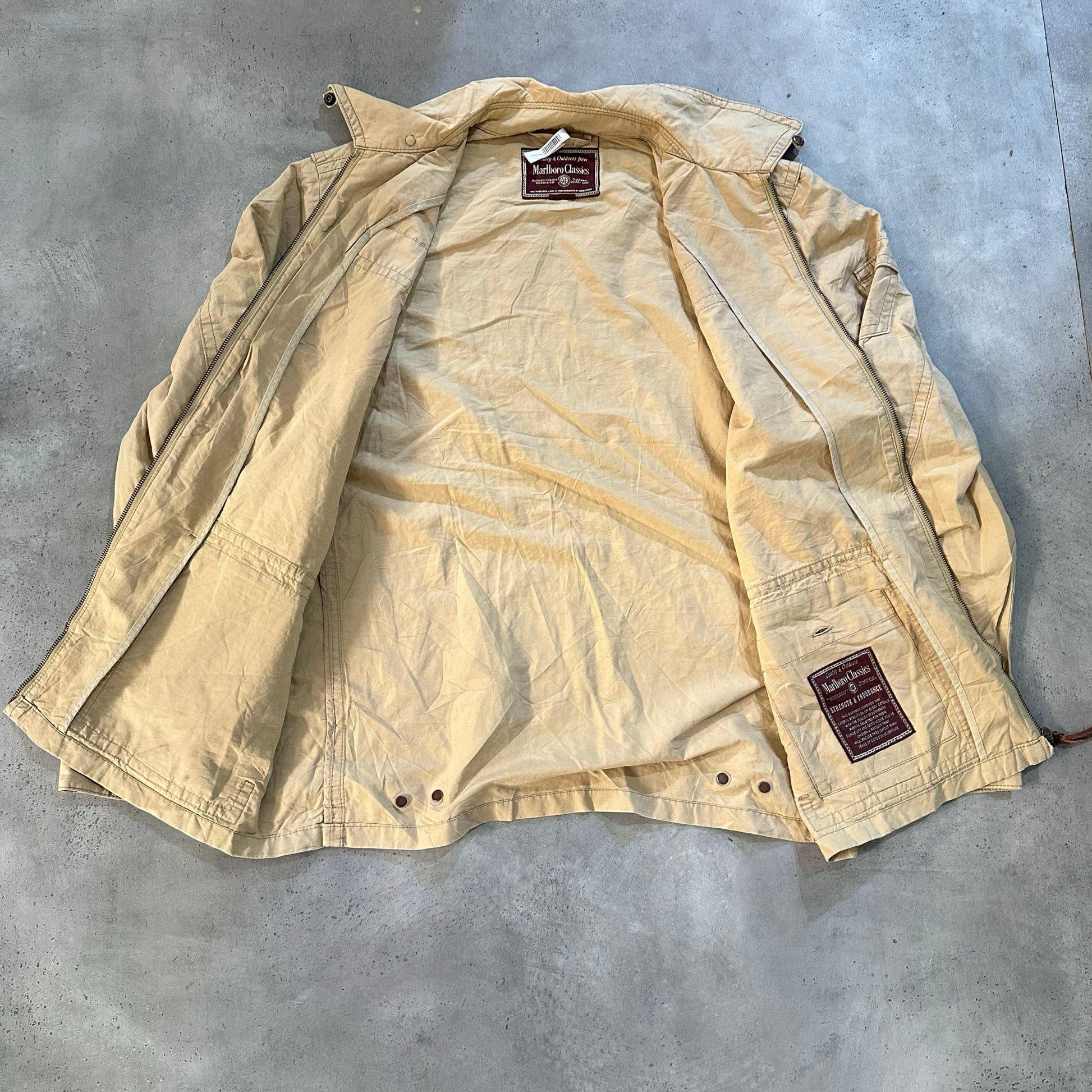 Vintage 70s-90s Italy Marlboro Workwear Barn Coats