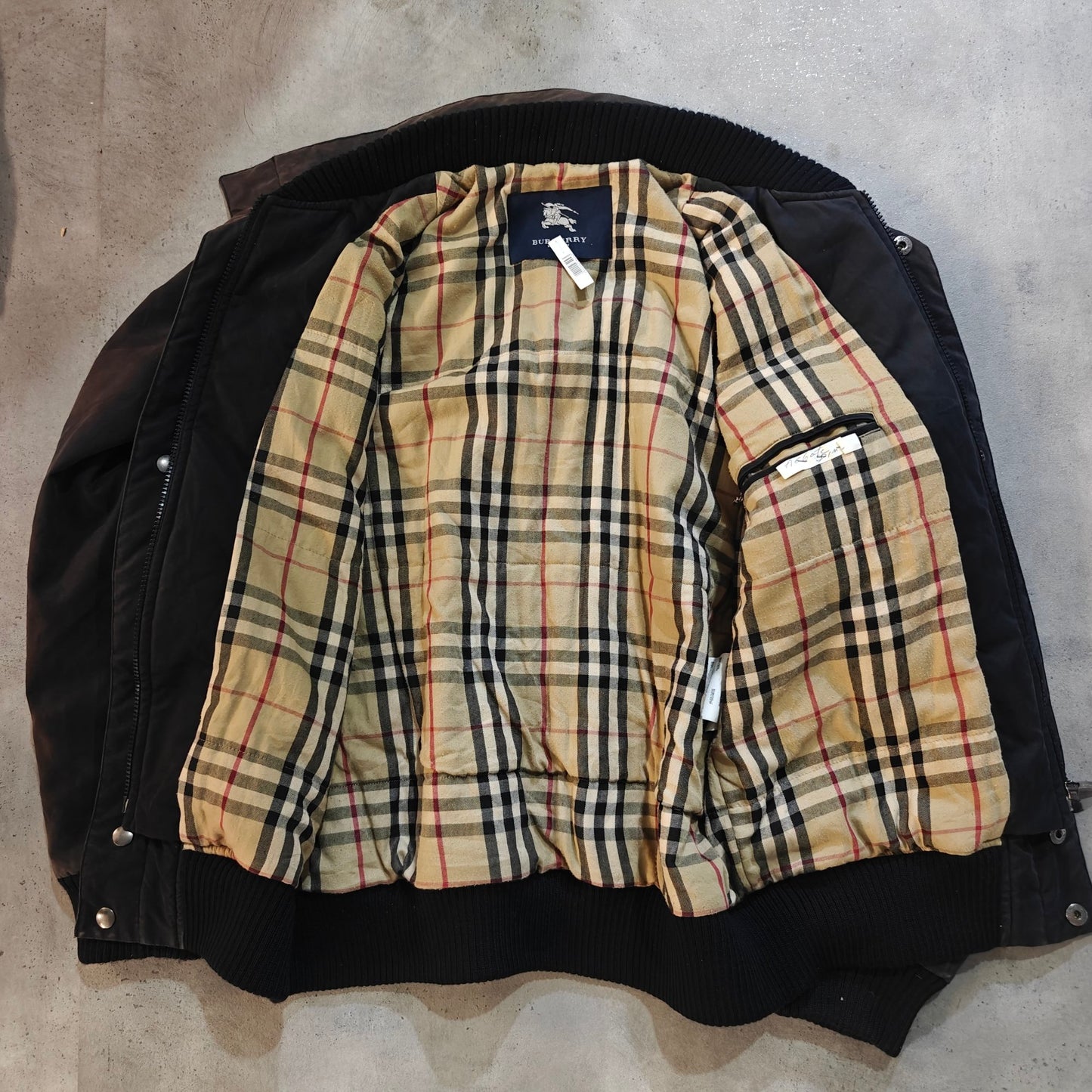 Vintage Burberry Pre-owned Luxury Jackets