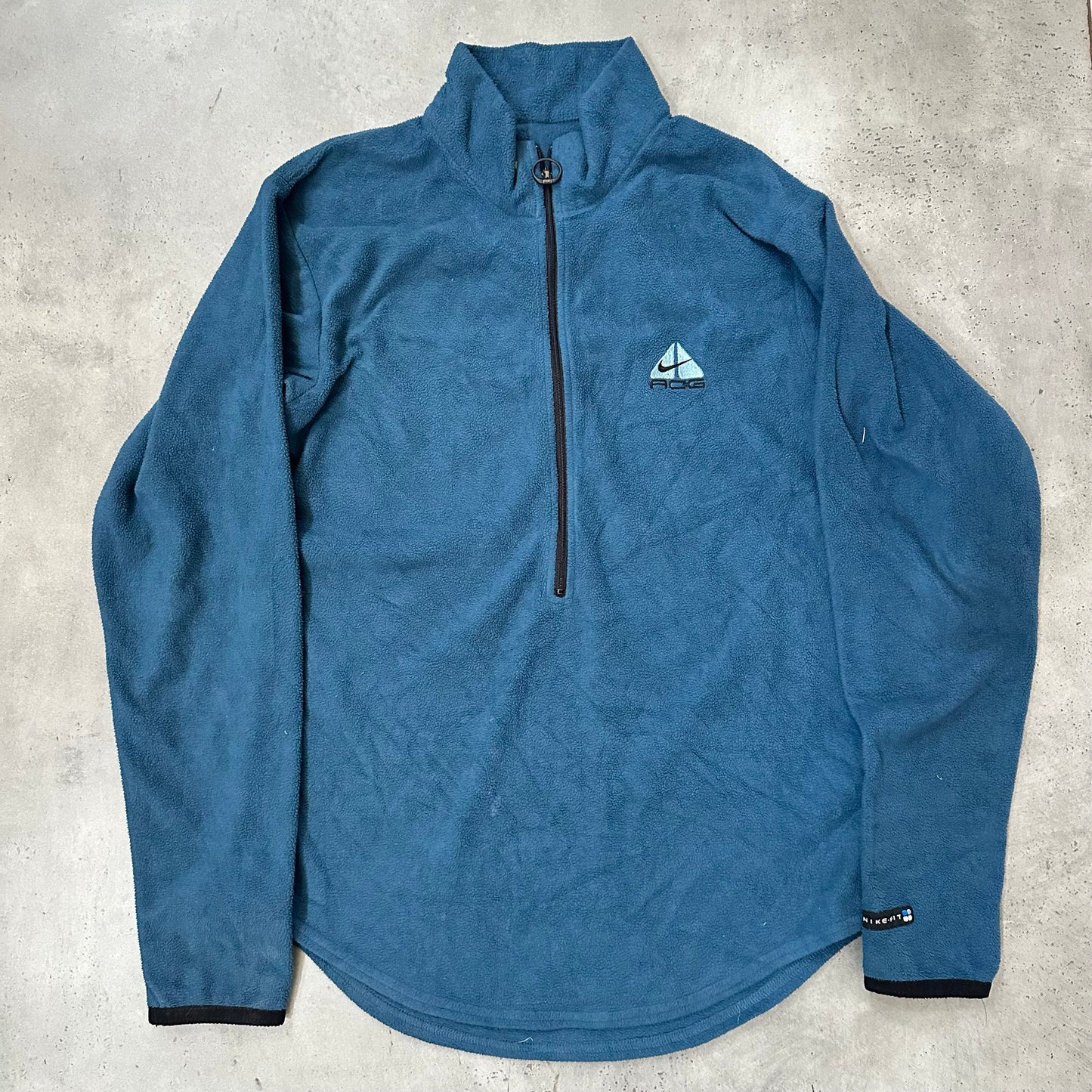Vintage 70s-90s Nike Outdoor Pullover Sweatshirts