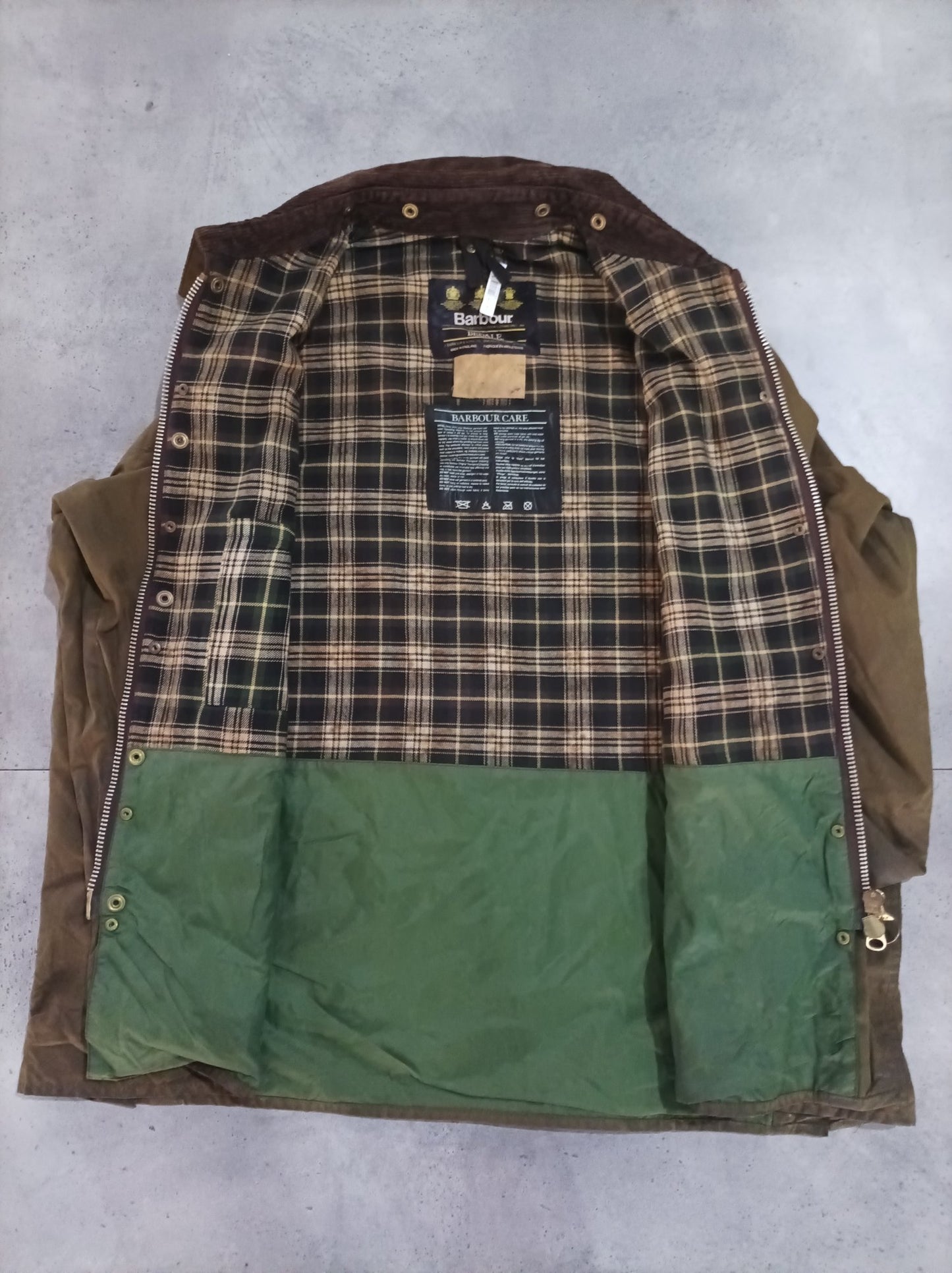 Vintage 70s-90s England Barbour Outdoor Hunting Jackets