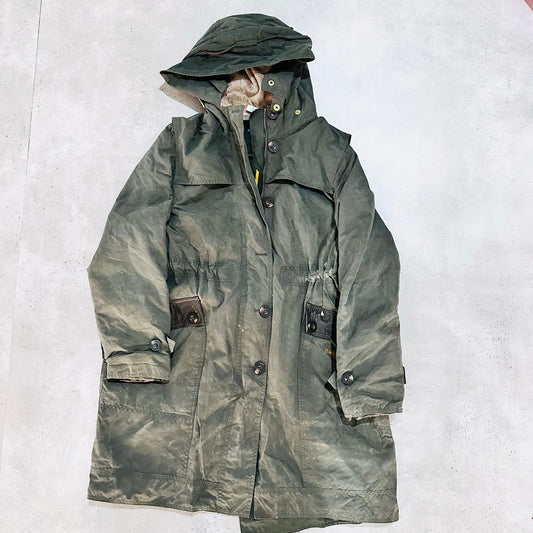 Vintage 70s-90s England Barbour Outdoor Hooded Jackets