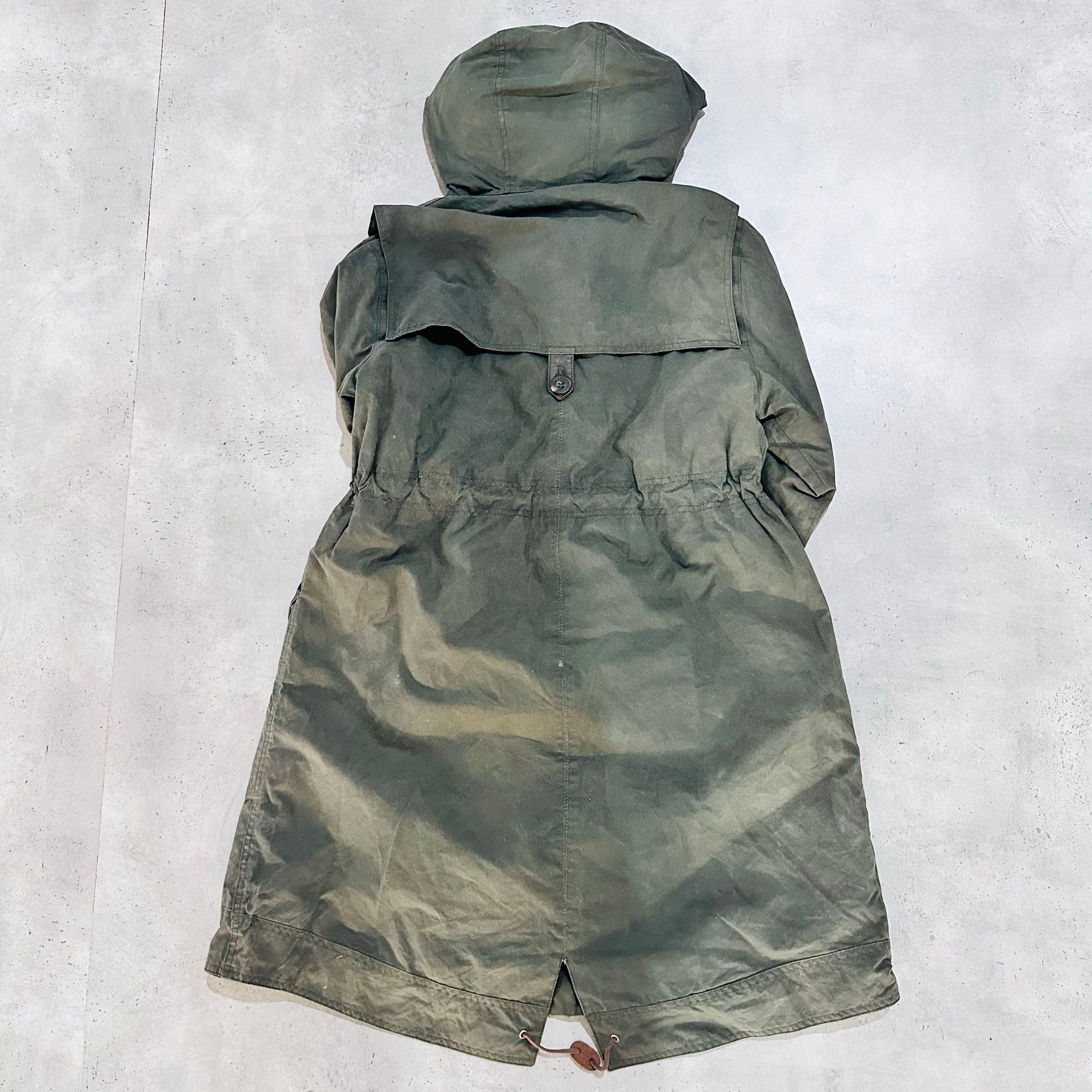 Vintage 70s-90s England Barbour Outdoor Hooded Jackets