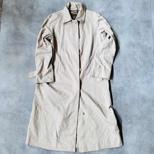 Vintage 70s-90s England Burberry Pre-owned Luxury Trench Coats