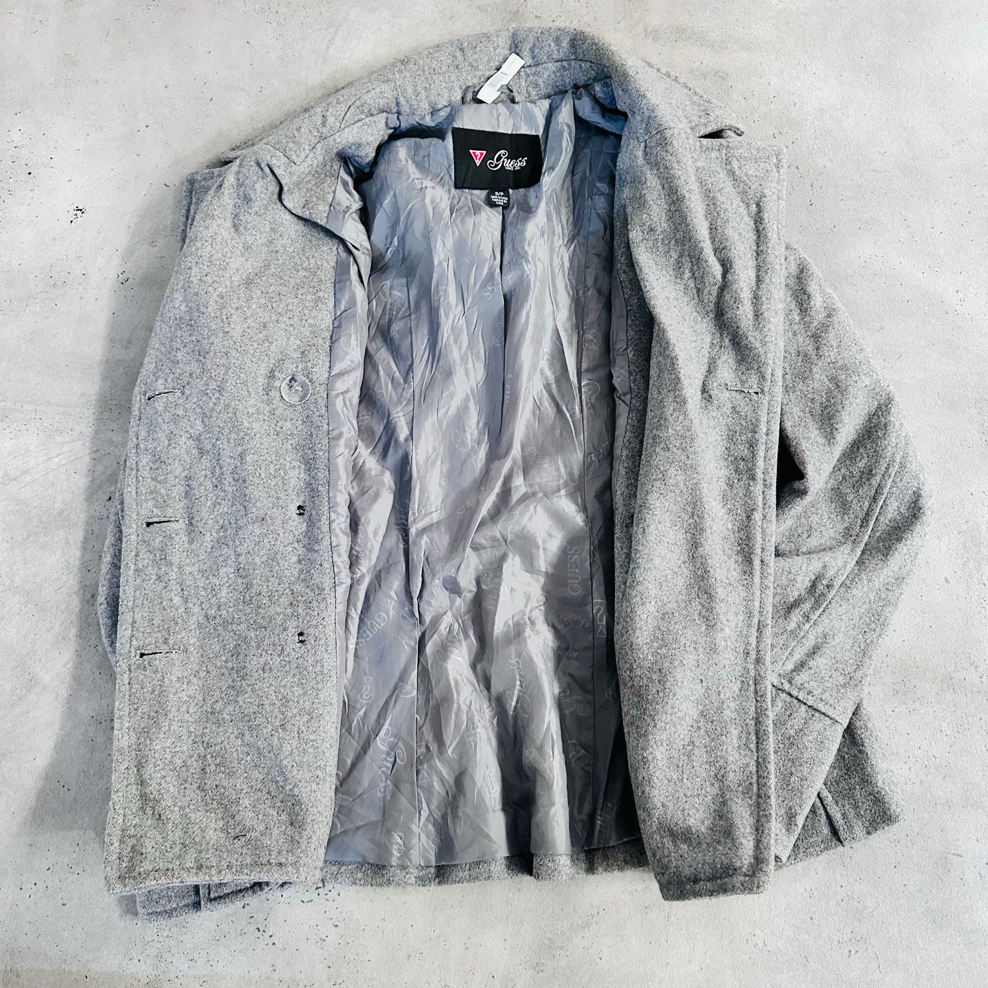 Vintage Guess Pre-owned Luxury Coats