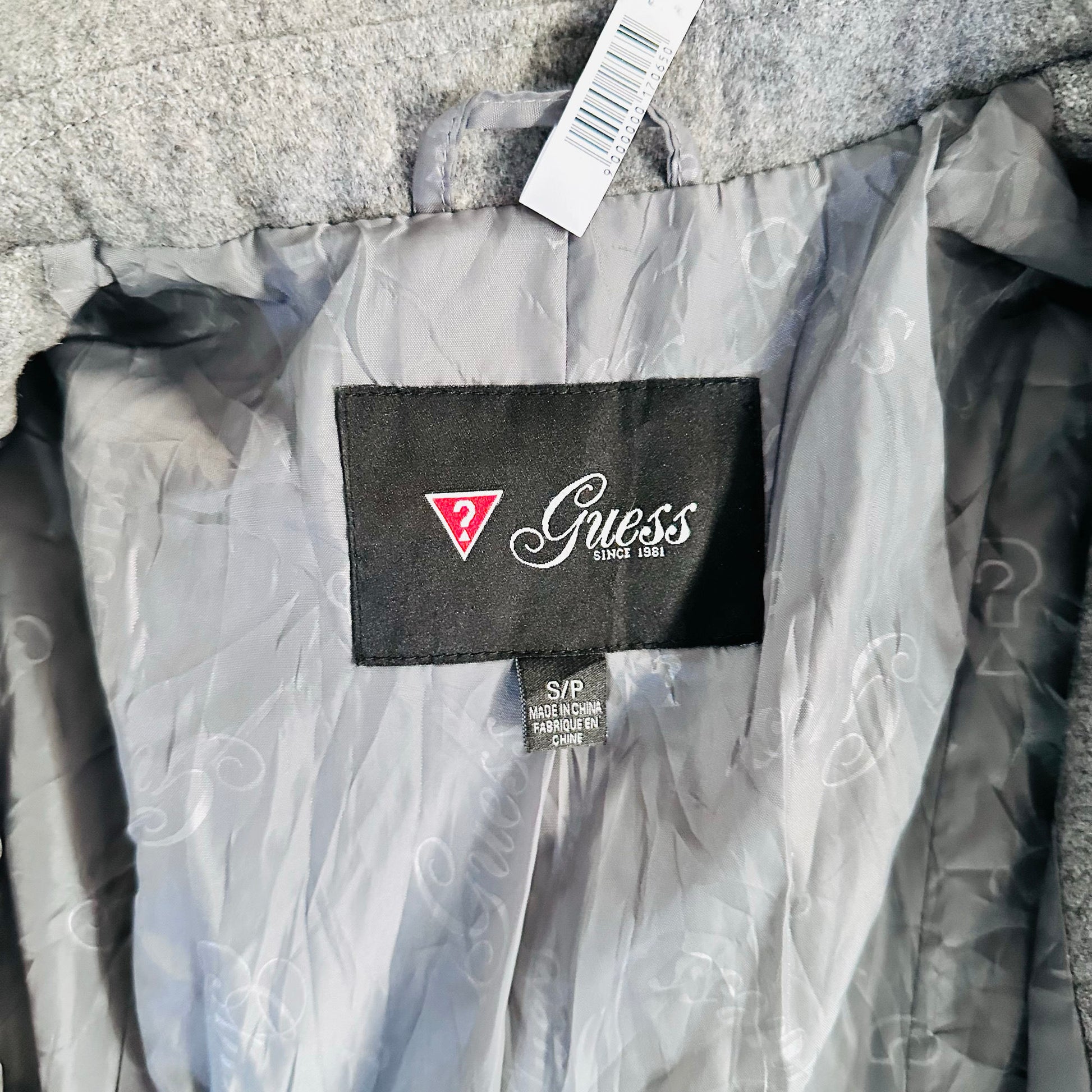 Vintage Guess Pre-owned Luxury Coats