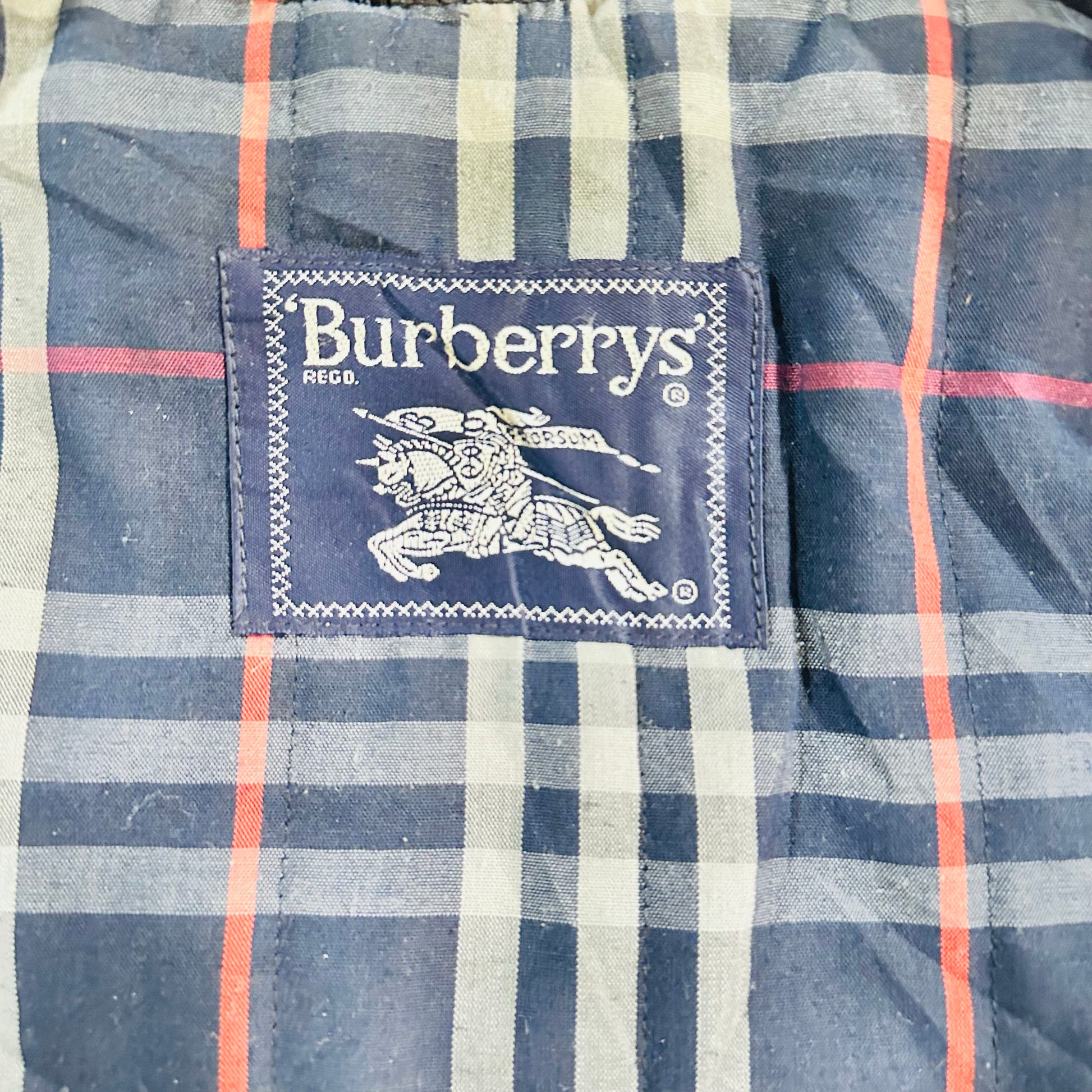 Vintage 70s-90s England Burberry Pre-owned Luxury Hunting Jackets