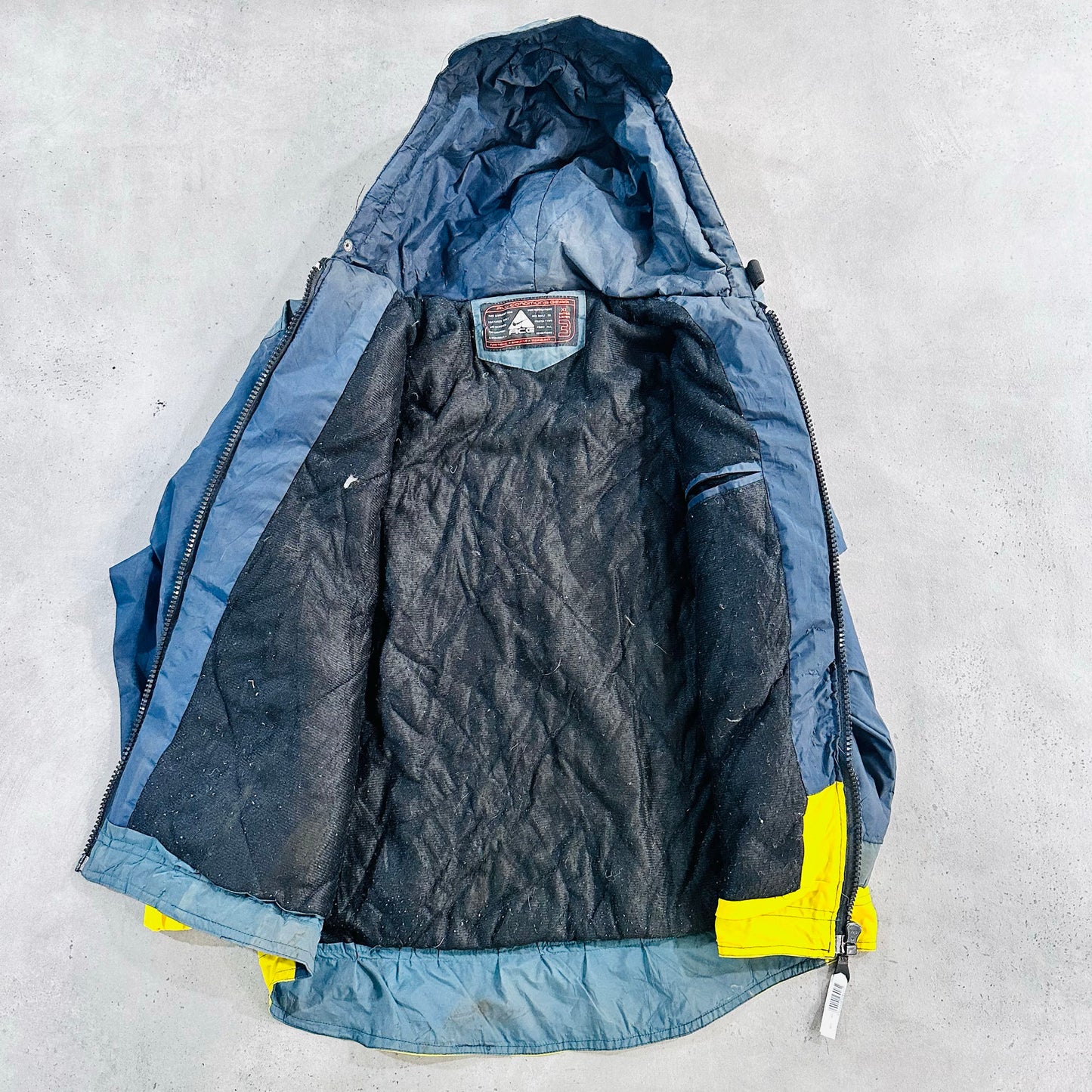 Vintage 70s-90s Nike Outdoor Hooded Jackets