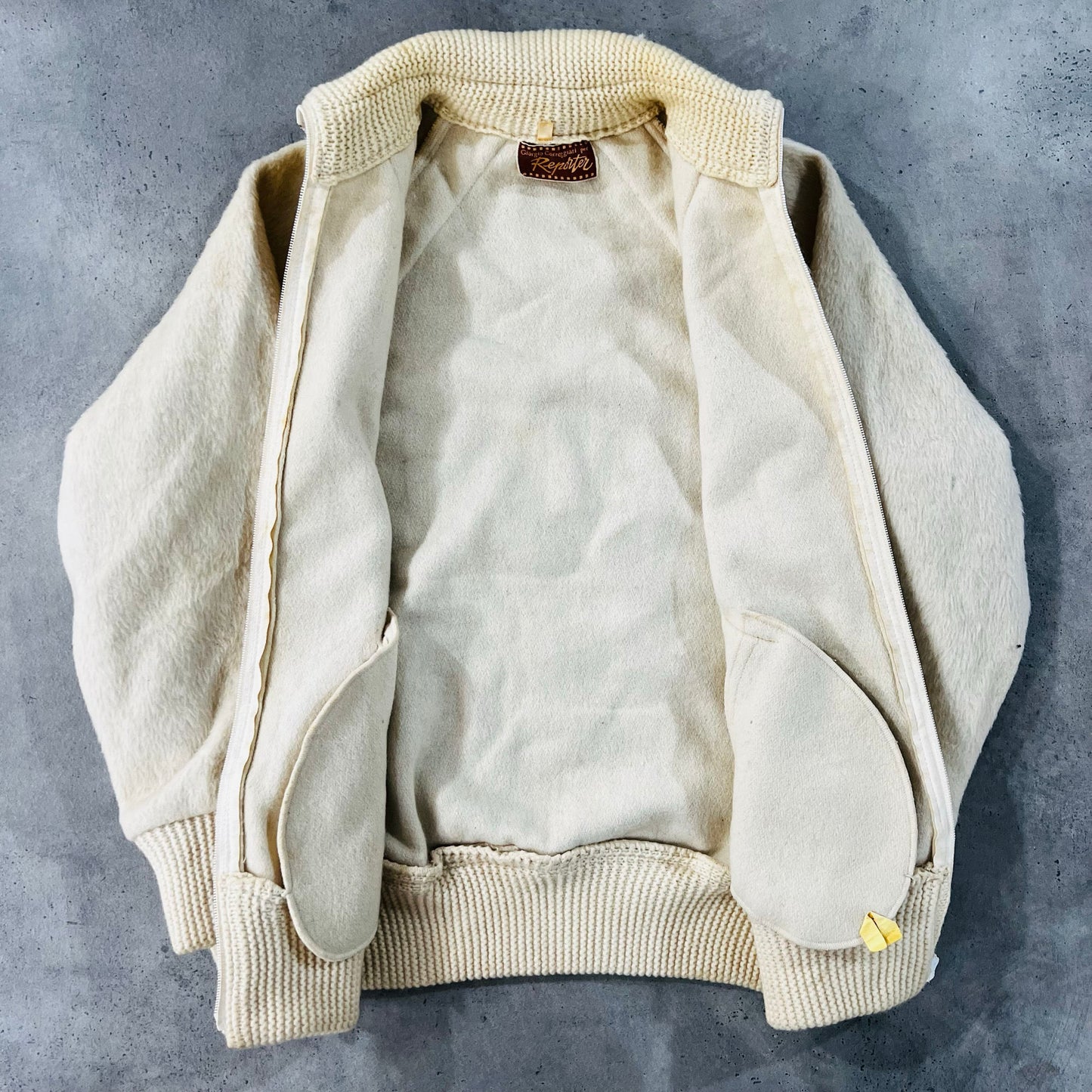 Vintage 70s-90s Italy Retro Cardigan Knitwear