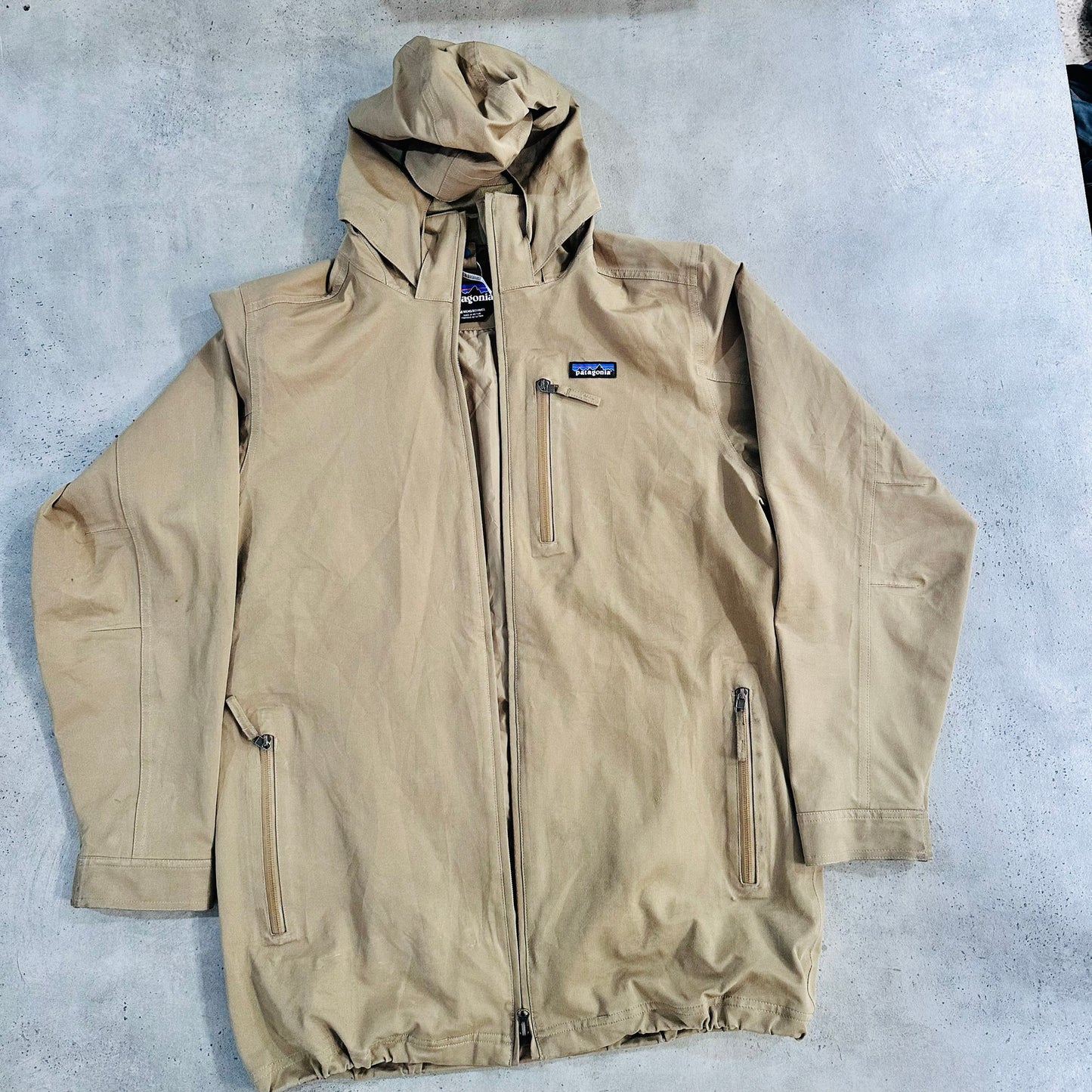 Vintage Patagonia Outdoor Hooded Jackets