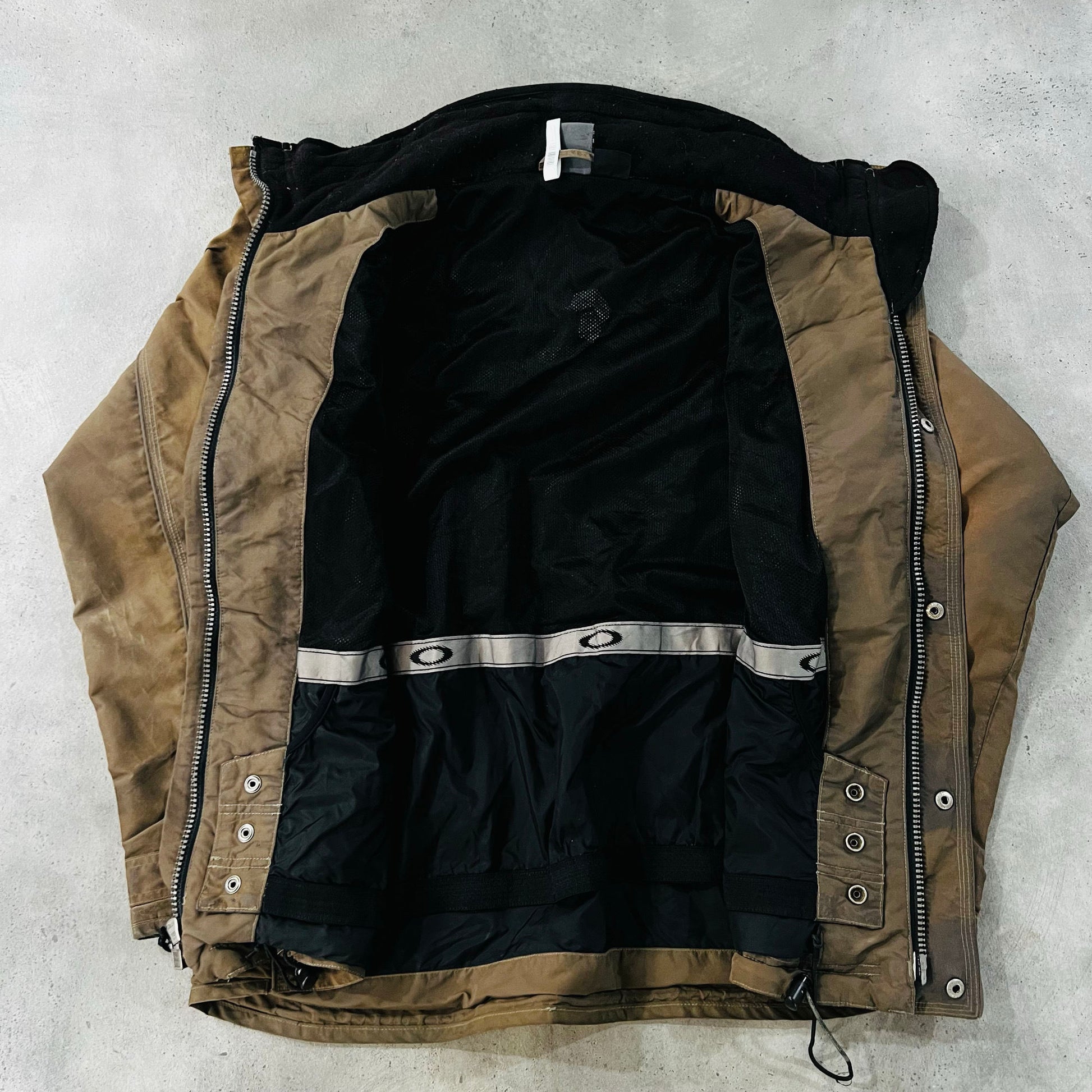 Vintage Oakley Outdoor Jackets