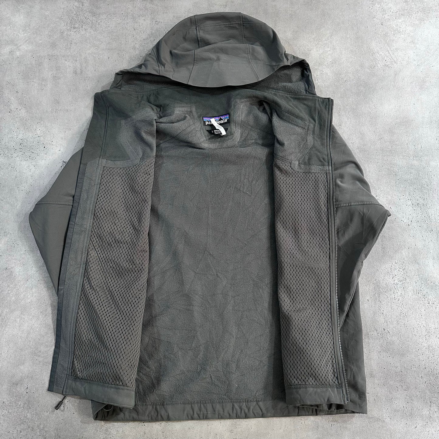Vintage Patagonia Outdoor Hooded Jackets
