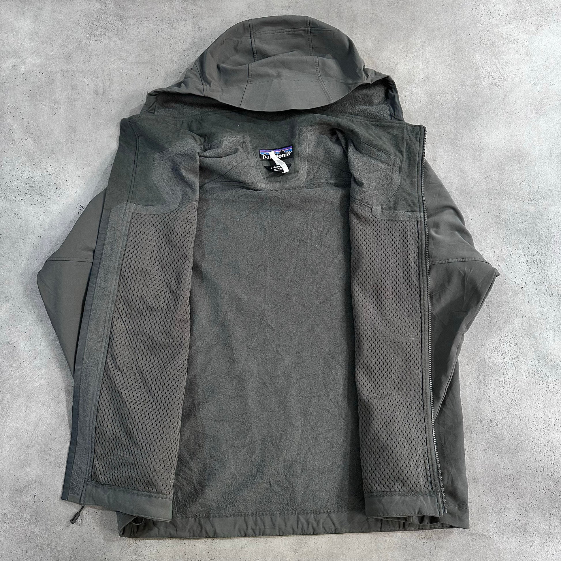 Vintage Patagonia Outdoor Hooded Jackets