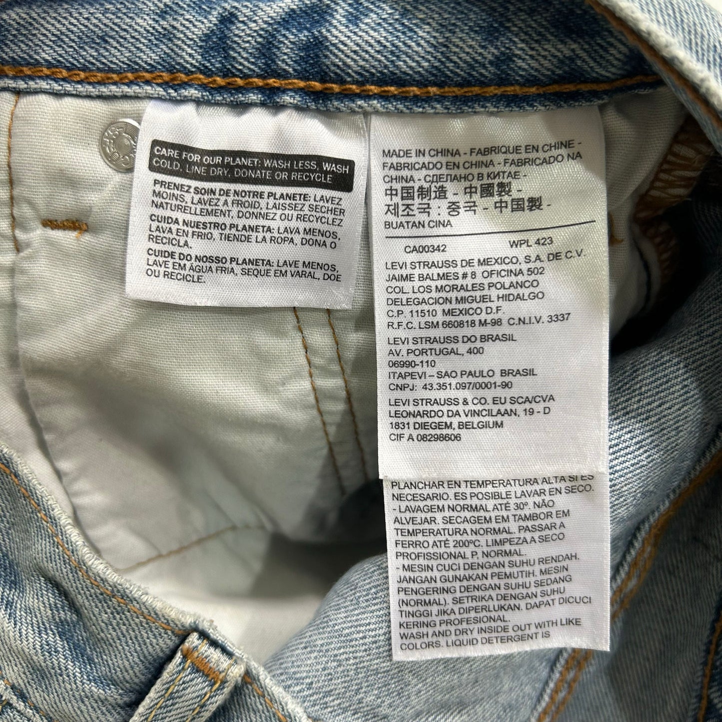 modern Levi's Shorts
