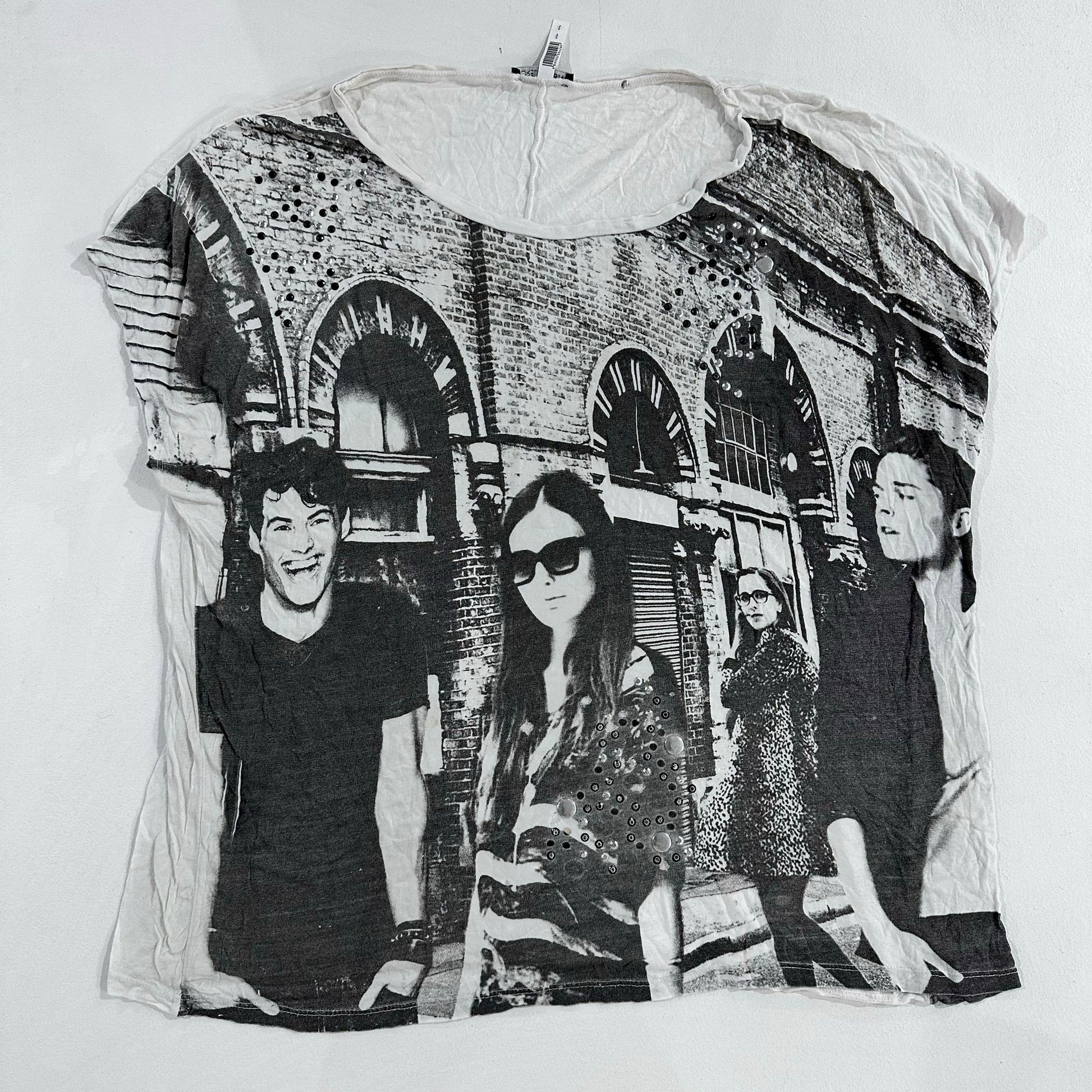 modern T-Shirt
