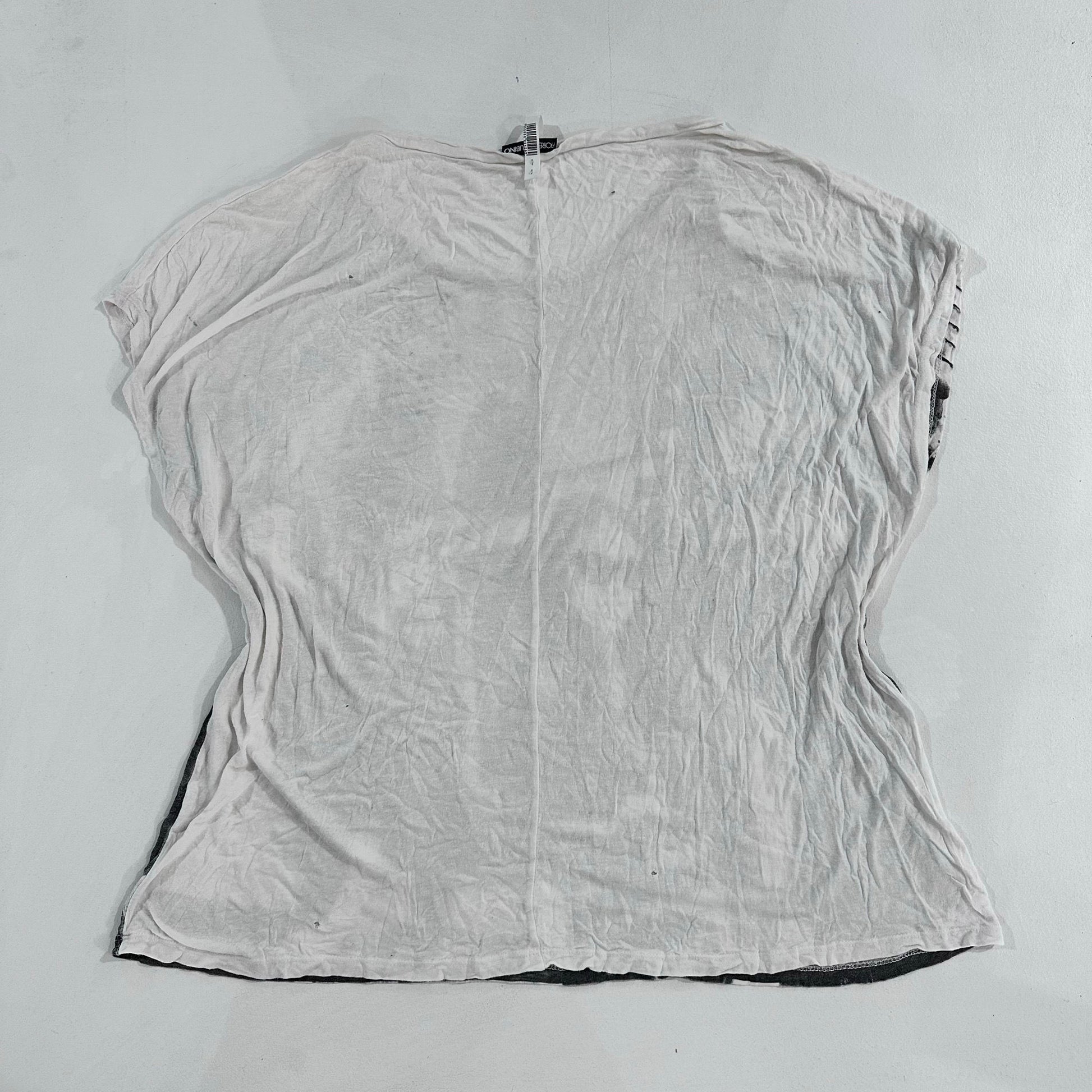 modern T-Shirt