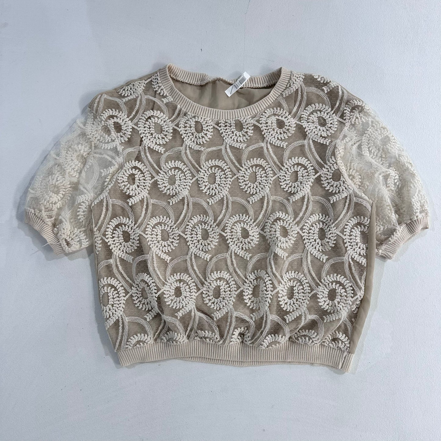 Feminine Embroidered Blouse