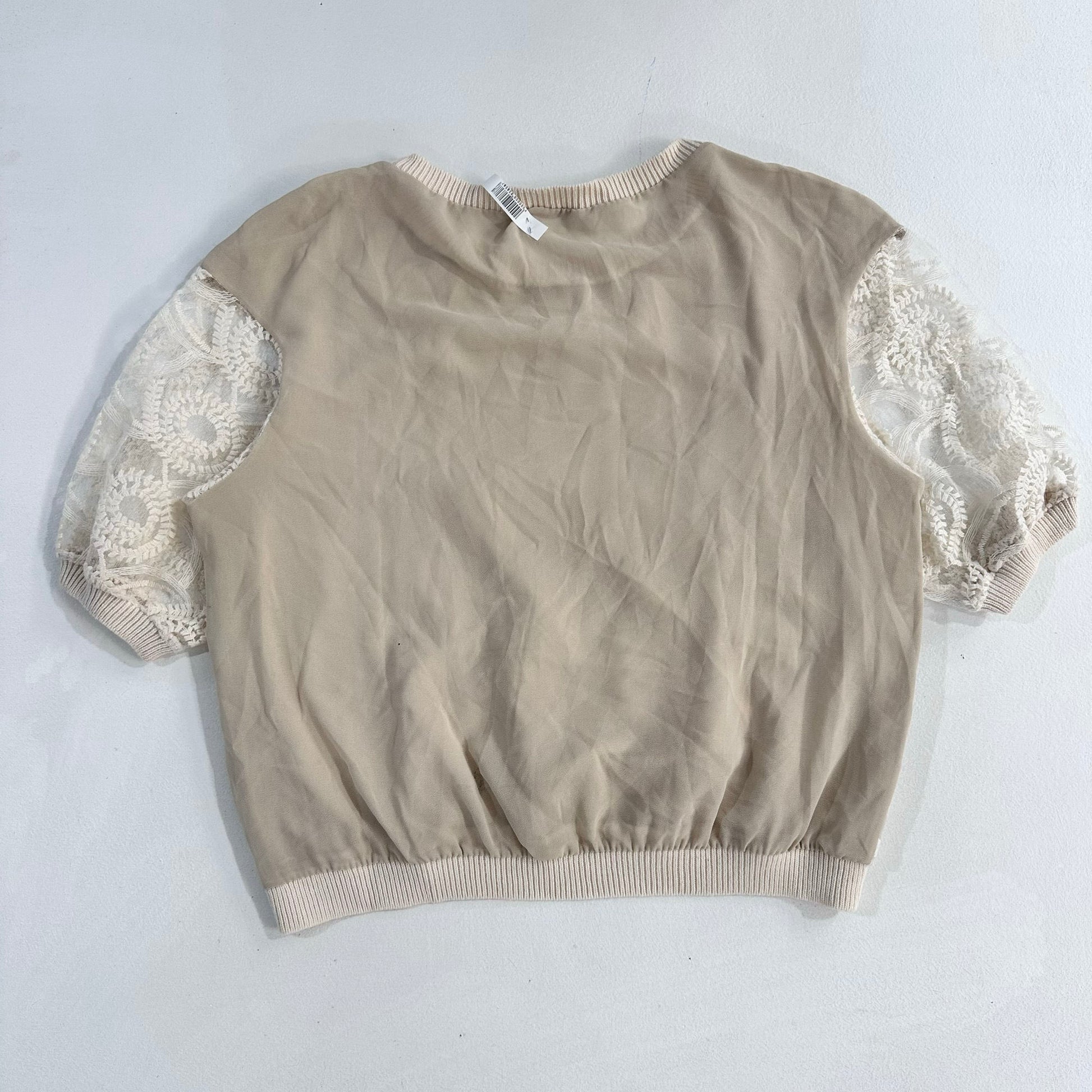 Feminine Embroidered Blouse