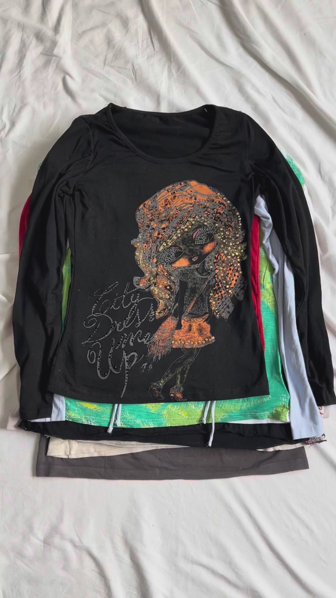 Y2K T-Shirt Video Lot | TEST-024