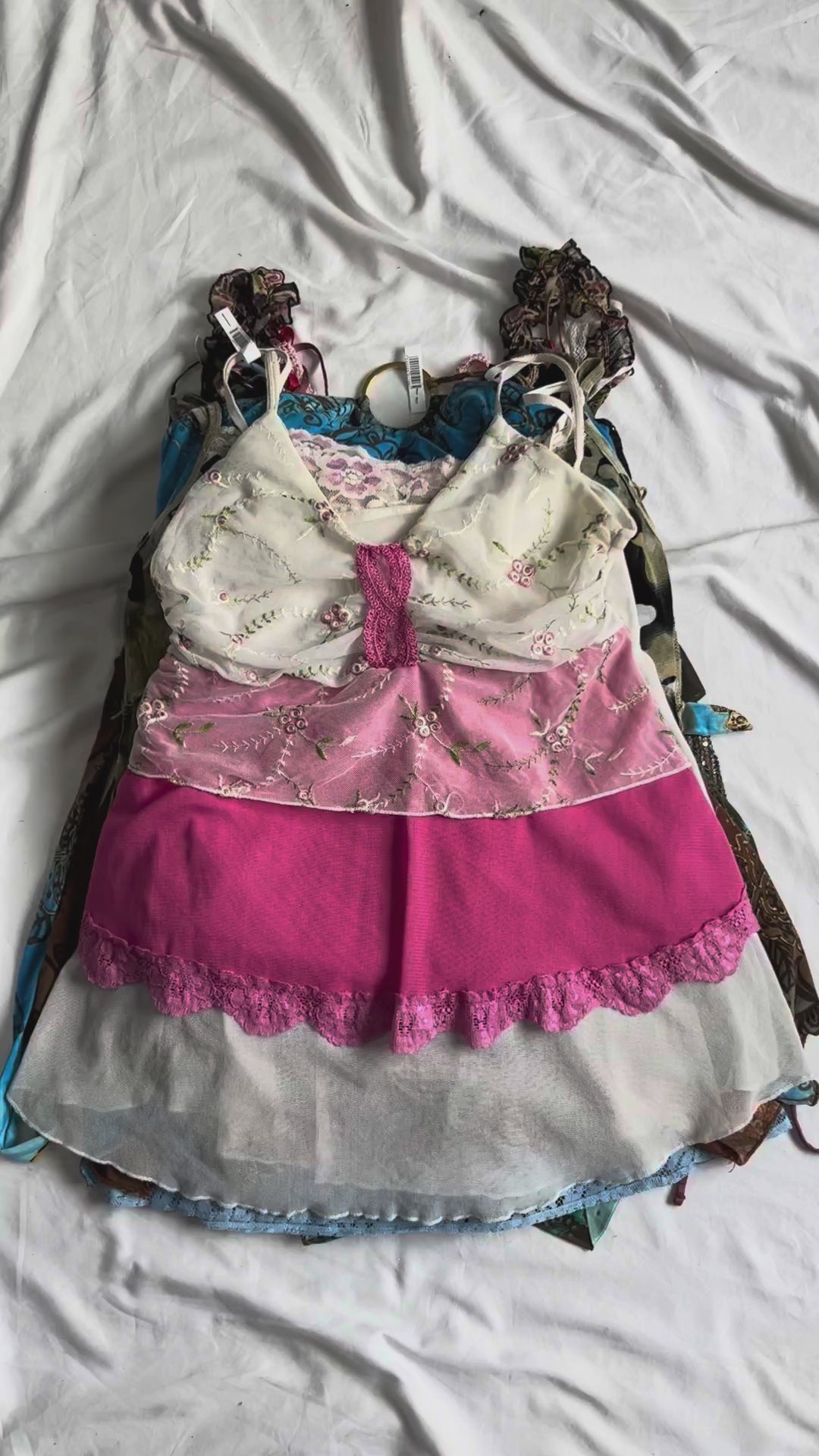 Y2K Cami Top Video Lot | TEST-017