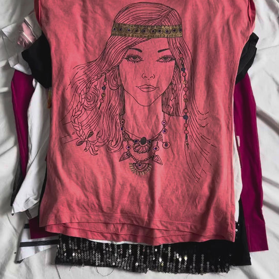 Y2K T-Shirt Video Lot | TEST-029