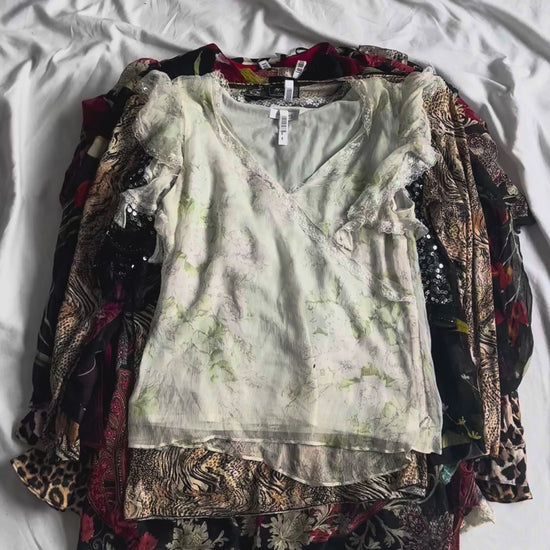 Y2K Blouse Video Lot | TEST-011